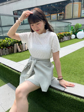 將圖片載入圖庫檢視器 #VHB466 // 小 資 女 綁 帶 西 裝 短 裙

