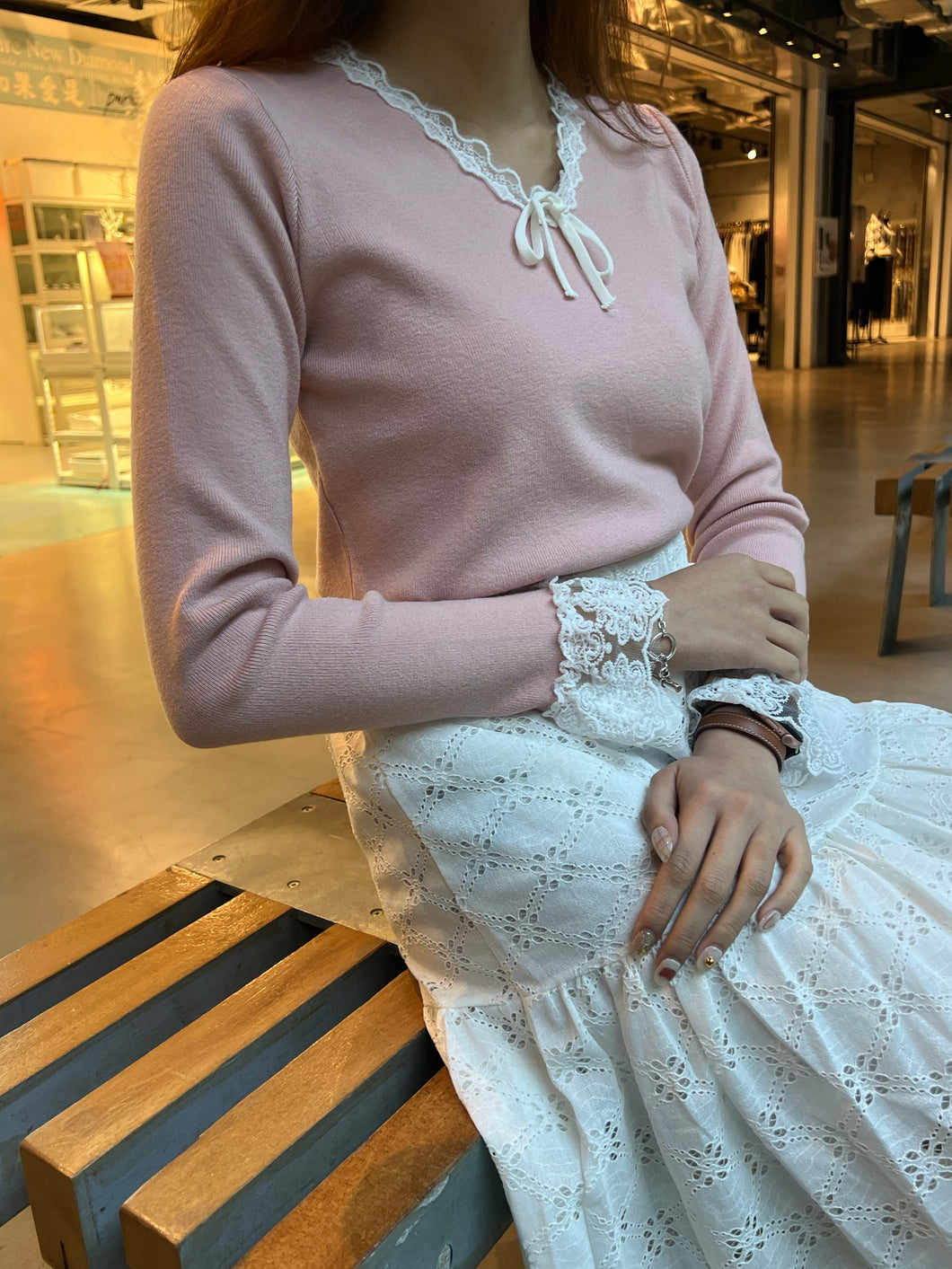 #VHT568 // 日 系 LACE 拼 接 針 織 上 衣 (KR)