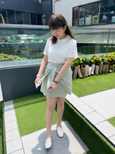 將圖片載入圖庫檢視器 #VHB466 // 小 資 女 綁 帶 西 裝 短 裙
