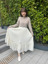 將圖片載入圖庫檢視器 #VHB426 // 百 搭 細 褶 傘 裙
