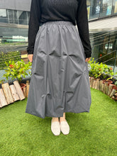 將圖片載入圖庫檢視器 #VHB425 // 皺 皺 波 波 裙
