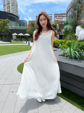 將圖片載入圖庫檢視器 #VHOP233 // 1 SET 過 花 花 LACE + 壓 紋 吊 帶 裙
