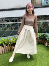 將圖片載入圖庫檢視器 #VHB423 // 小 資 女 必 備 ✨ 反 褶 西 裝 半 裙
