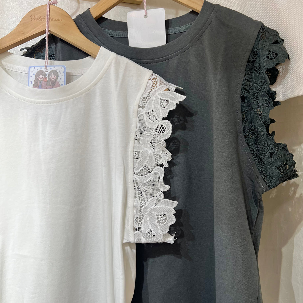 #VHT592 // 縷 空 袖 口 Basic Tee (KR)